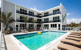 Premiere Hotel